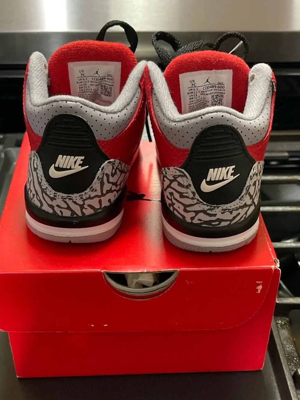 Jordan Toddler Sneakers in Red, Black, Gray